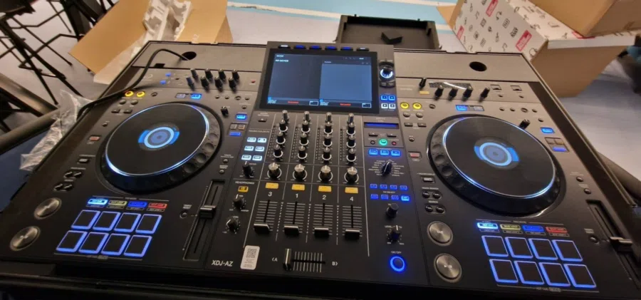 Alpha Theta XDJ-AZ