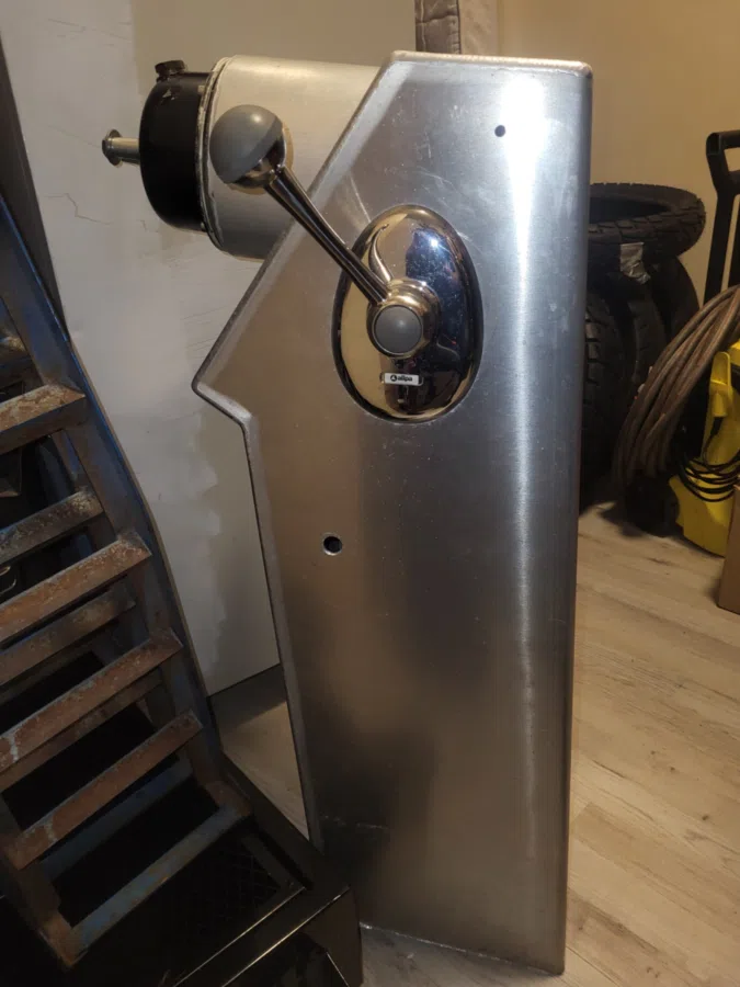 Bayman 550 midden console